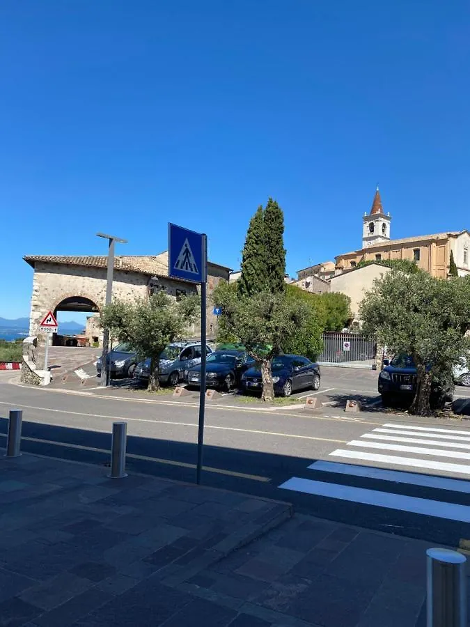 Appartamento Eli Calmasino